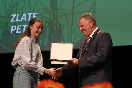 ZLATE PETICE 96 FOTO LJUBO VUKELIČ